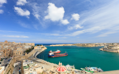 移民马耳他可以做什么工作好找吗，一文了解马耳他移民工作收入及前景
